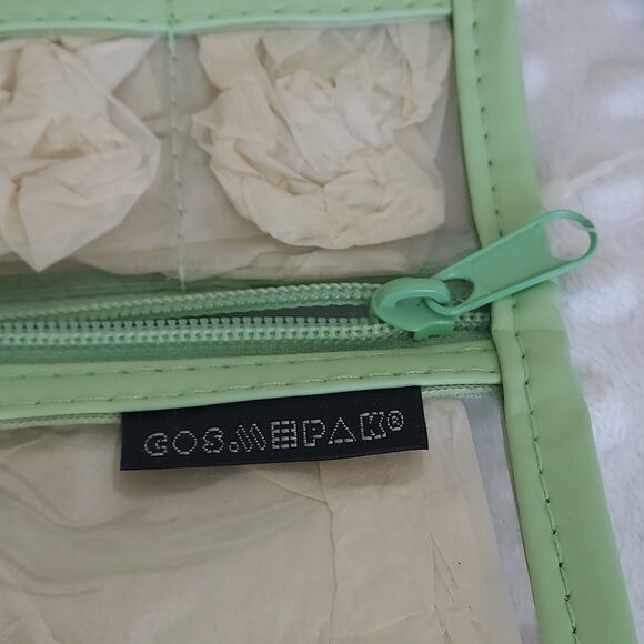 Cosmepak Travel Cosmetic Pouch With Mirror Hanging Folding NWT Clear Compartment - Picture 6 of 13